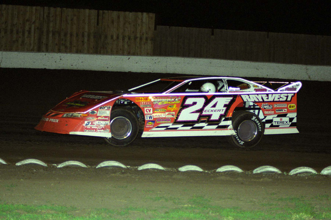 2000 A 24 RICK ECKERT