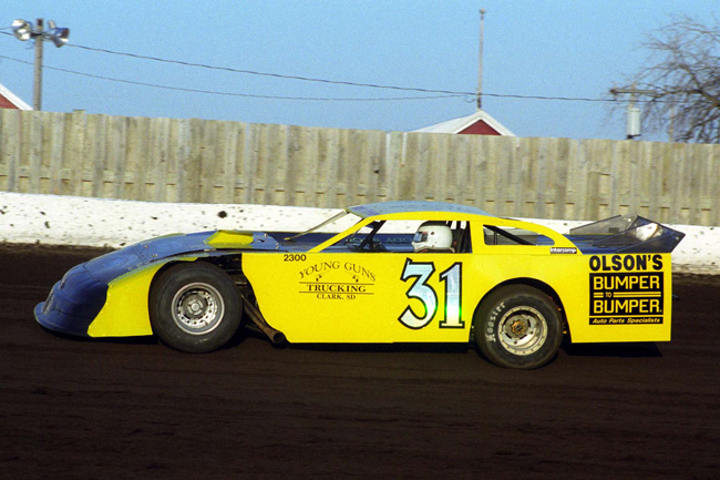 2000 A 31 SCOTT HANSEN