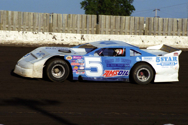 2000 A 5 BRUCE HARTLEY 1