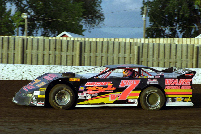 2000 A 7 TOM WARE