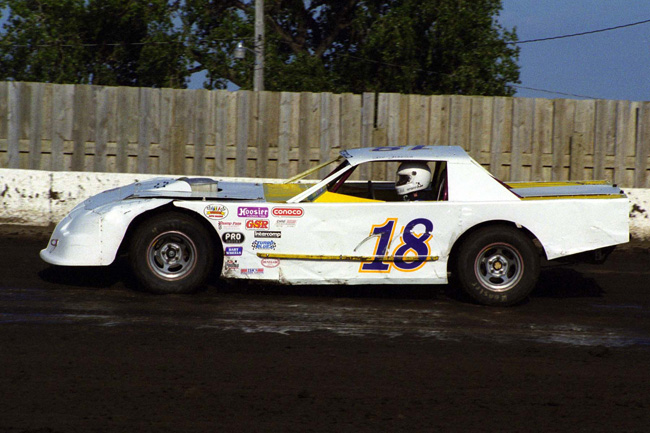 2000 SS 18 LEE JOHNSON