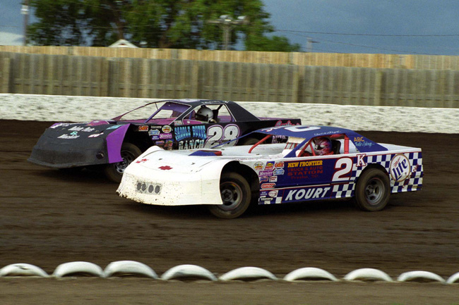 2000 SS 2 SHELDON KOURT
