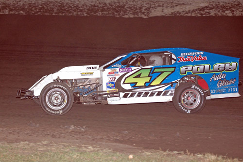 2011 MW 47 DANNY VANG 916