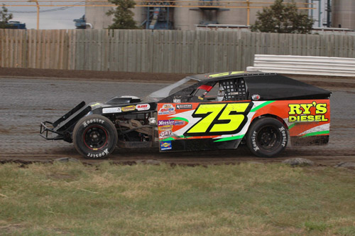 2011 M 75 MIKE STORCK 916