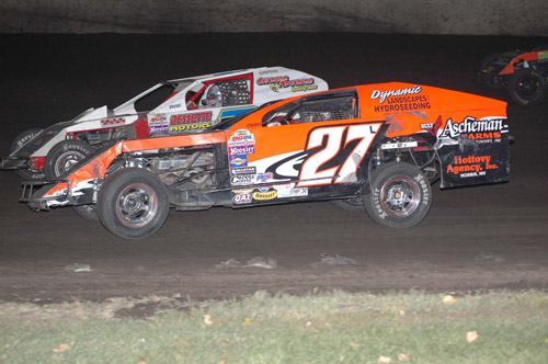 2011 MW 27 WILLIAM LUND 917