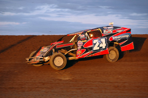 2011 M 24 MIKE STEARNS 817A