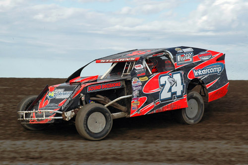 2011 M 24 MIKE STEARNS 817B