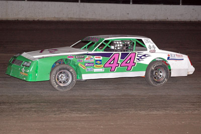 2011 ST 44 DAN OINES 513