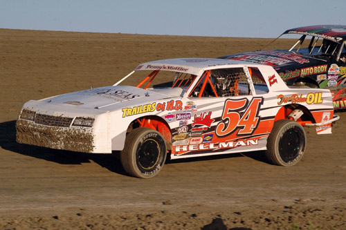 2011 ST 54 GEOFF HELLMAN 723