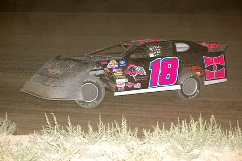 2011 A 18 TONY LEIKER 827