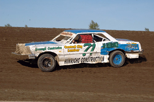 2011 B 71 DUSTY HINRICHS 924