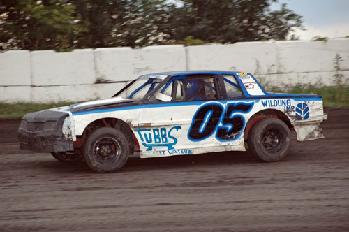 2011 B 05 JASON LOWRY 819