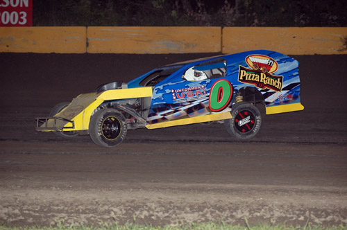 2011 M 0 RANDY VANKLOMPENBURG 818A