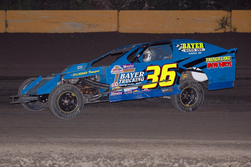 2011 M 36 DANNY BAYER 818