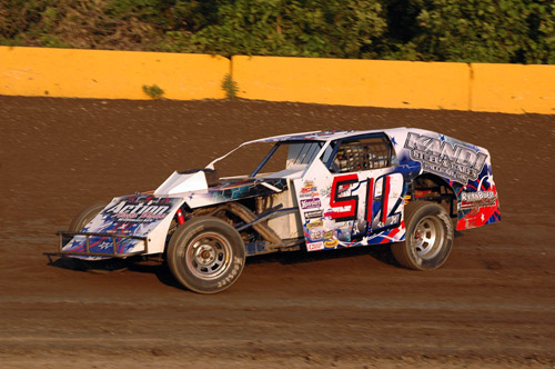 2011 M 511 ZACH SCHULTZ 818