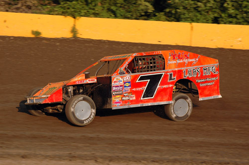 2011 M4 7 TYLER LARSON 818A