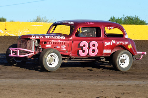2012 V 38 DEBBY LUND 85B