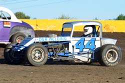 2012 V 44 BRUCE LUND 85