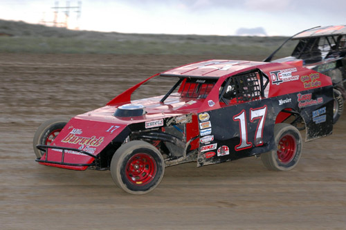 2012 M 17 DALE BURWICK 69