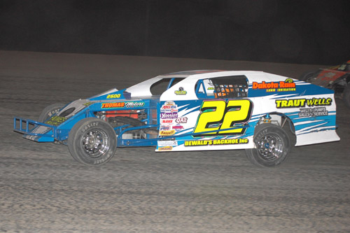 2012 MW 22 JEREMY FORESTER 721