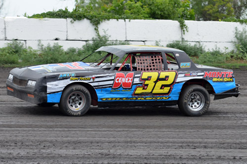 2012 B 32 JON TOLLAKSON 83