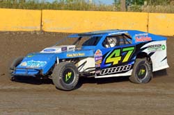 2012 MW 47 DANNY VANG 82