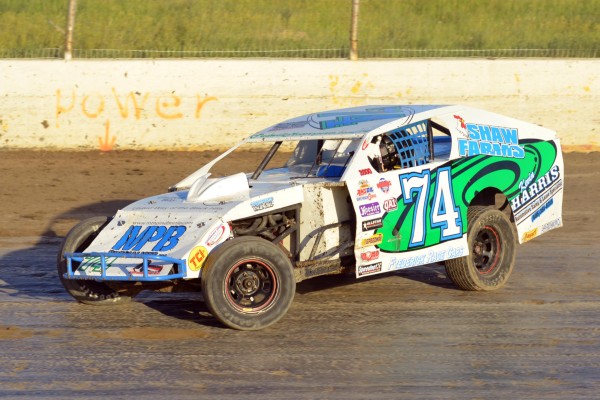 2013 MW 74 TODD PUDWILL 623.jpg