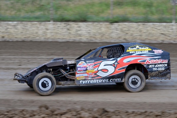 2013 MW 5 SCOTT TYRRELL 811.jpg