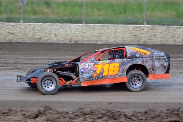 2013 MW 716 JAKE DIMOND 811A.jpg