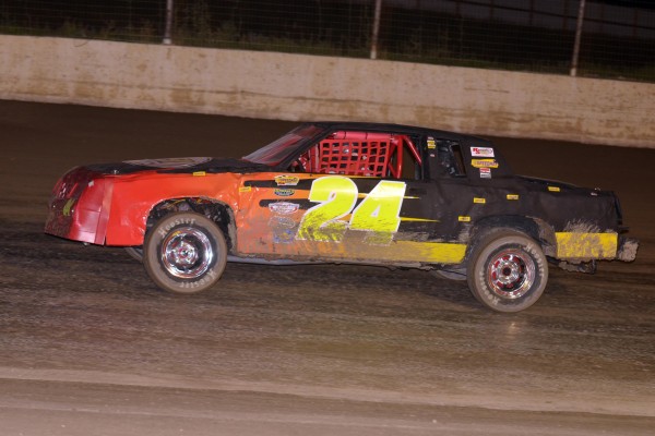 2013 B 24 PERRY BENNETT 816A.jpg