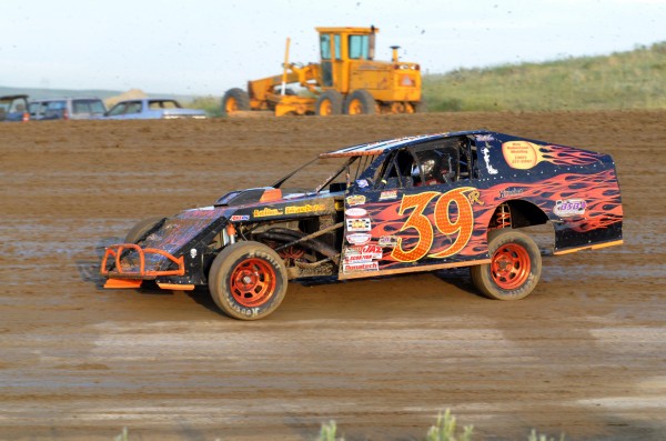 2013 M 39 DON ROBERTSON 713A.jpg