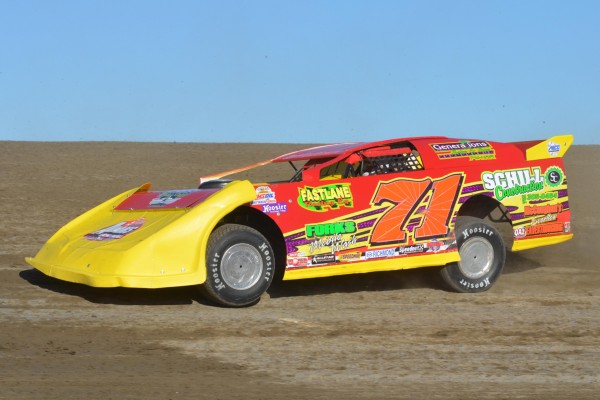 2013 A 71 DUSTIN STRAND 727.jpg