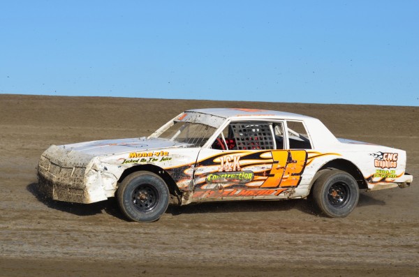 2013 B 32 JEREMY ENGELHARDT 727.jpg