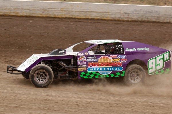 2014 MW 95 ANTHONY KRESS 426A.jpg