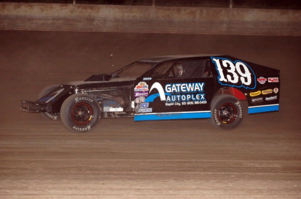 2014 MW 139 RYAN FEATHERSTONE 613A.jpg
