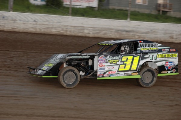 2014 MW 31 KYLE HARKIN 620A.jpg