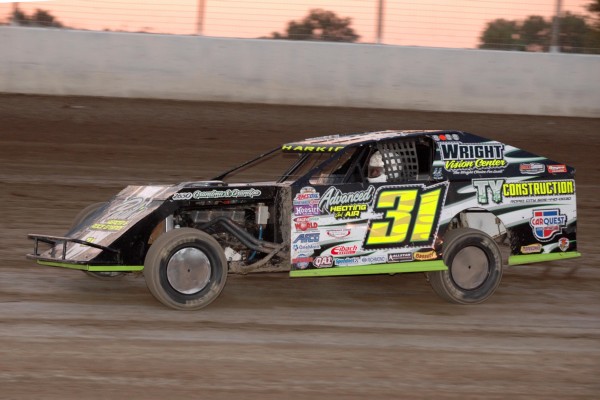 2014 MW 31 KYLE HARKIN 718.jpg