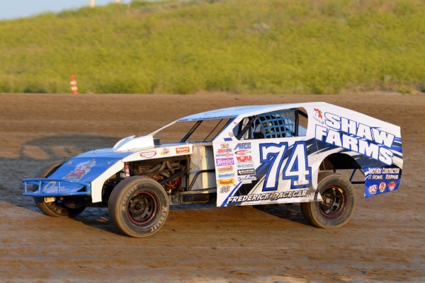 2014 MW 74 TODD PUDWILL 712.jpg