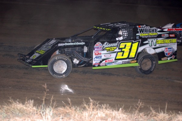 2014 MW 31 KYLE HARKIN 829.jpg