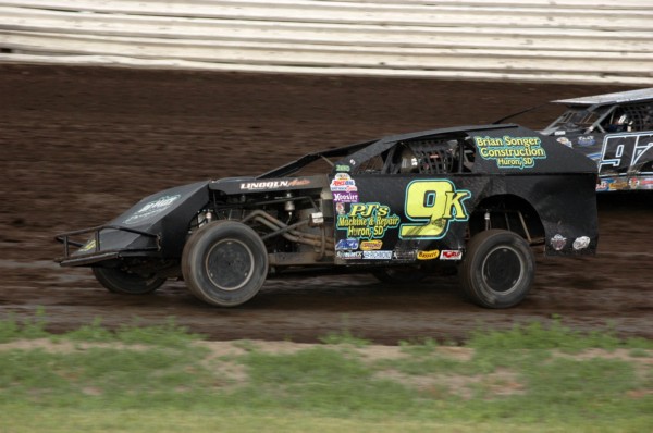 2014 MW 9 KYLE KNOUSE 67C.jpg