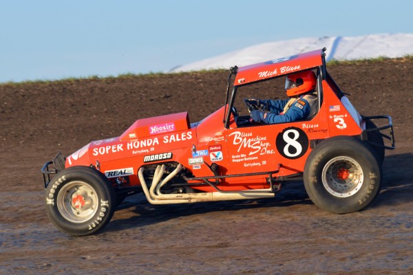 2014 V 8 MICK BLIESE 75.jpg