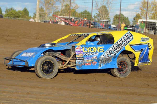 2014 MW 7 BRODIE JAHNER 920.jpg