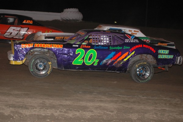 2014 B 20 MIKE SAHR 920.jpg