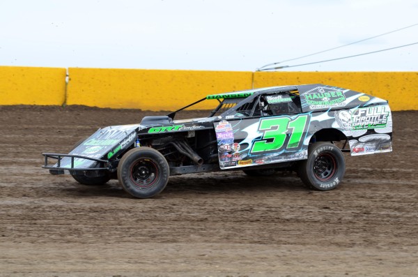 2014 MW 31 SCOTT HANSEN 68B.jpg