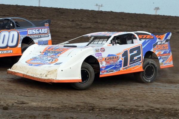 2015 A 12 CHAD BECKER 73A.jpg