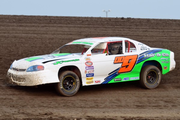 2015 ST 9 BRAD SHERIDAN 73.jpg