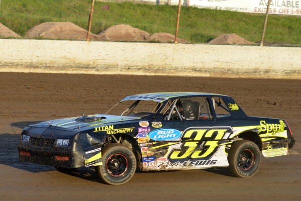 2015 ST 33 COLE LEWIS 717.jpg