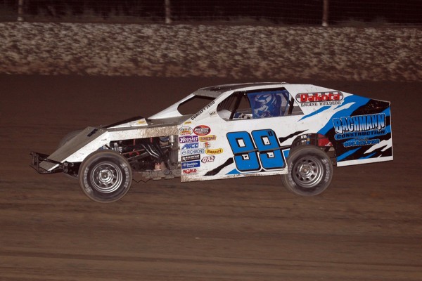 2015 MW 99 BRIAN BACHMAN 828.jpg