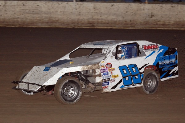 2015 MW 99 BRIAN BACHMAN 828A.jpg