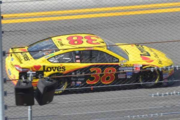 2015 38 DAVID GILLILAND 222.jpg